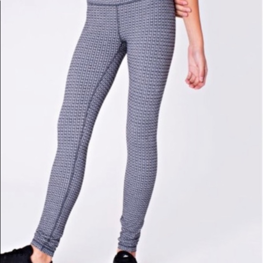 Ivivva Digi Weave Rhythmic Tights - Grey and Black - Size 12